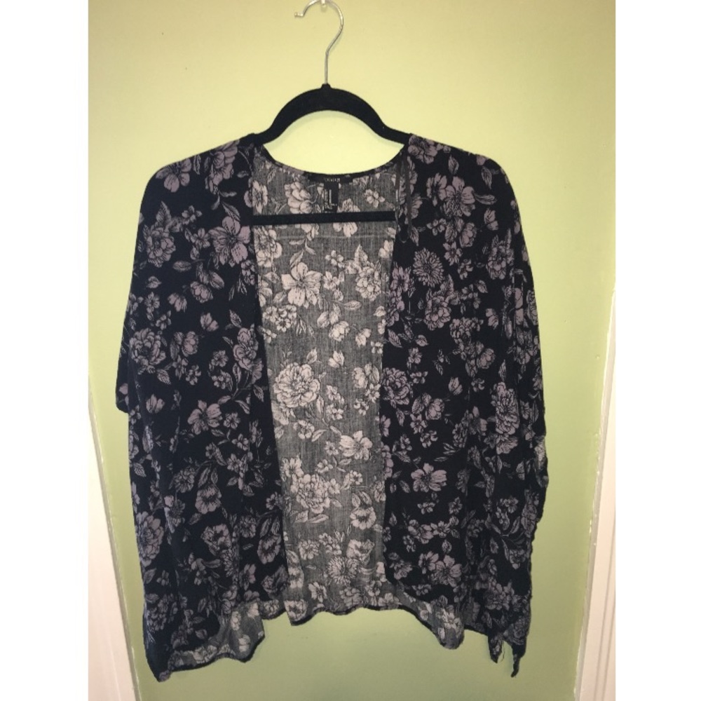 🚨SALE ALERT🚨FREE WITH BUNDLE PURCHASE